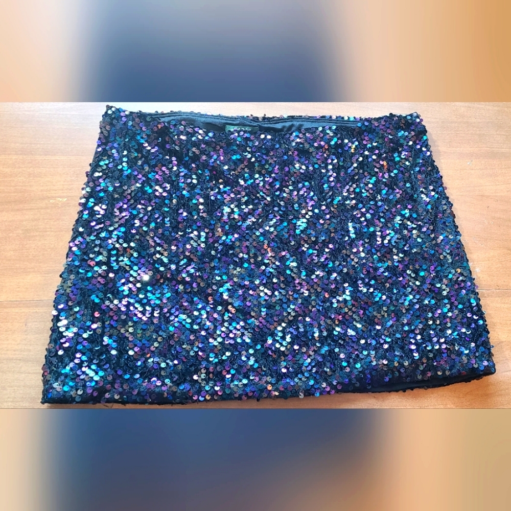 Shimmer sequin stretch mini skirt